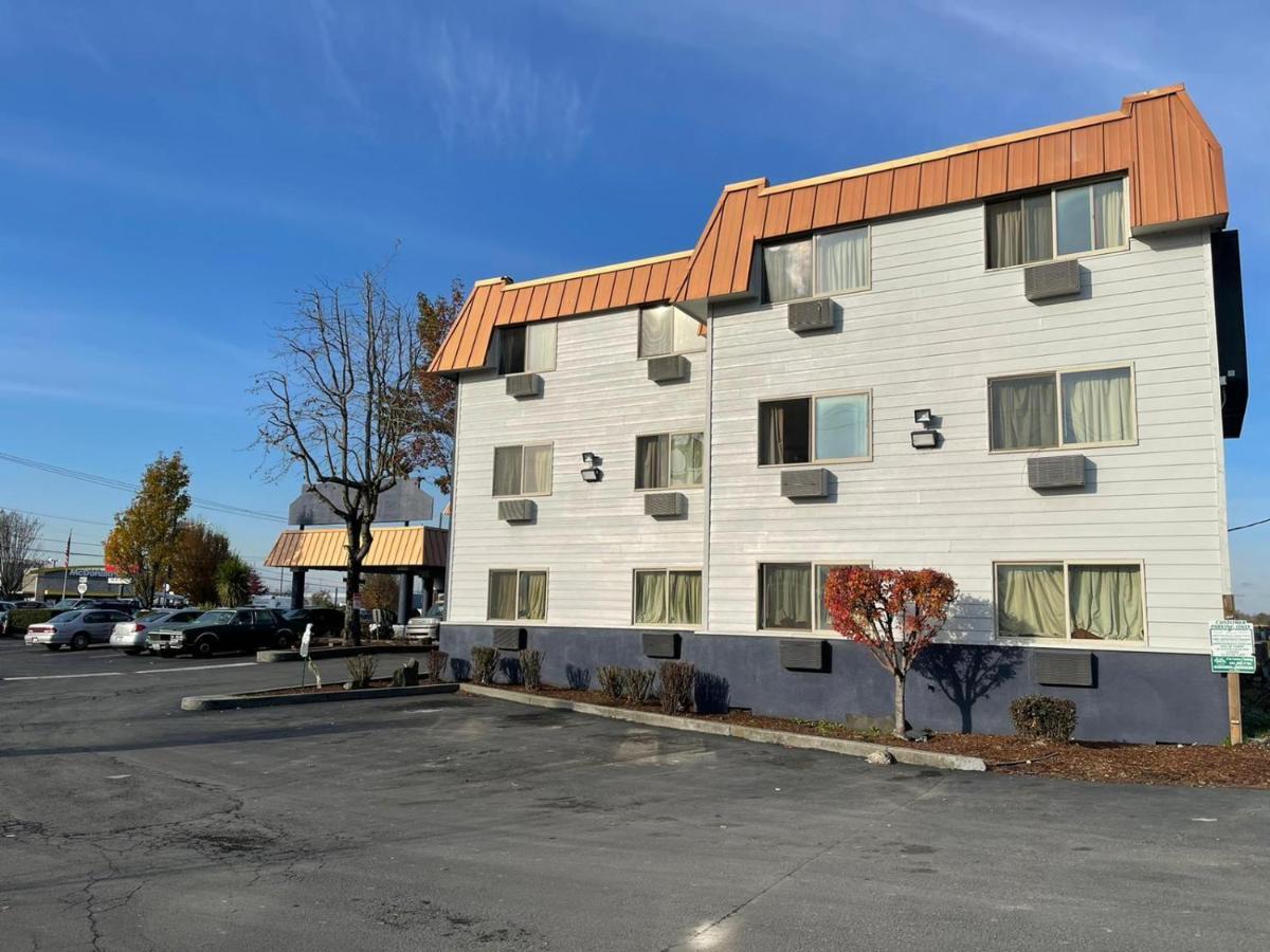Portland Inn Esterno foto